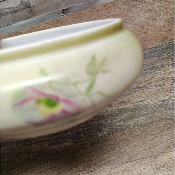 Vintage Nippon Hand Painted Porcelain Covered Jewelry Trinket Powder Box Cottage - Picture 8 of 11